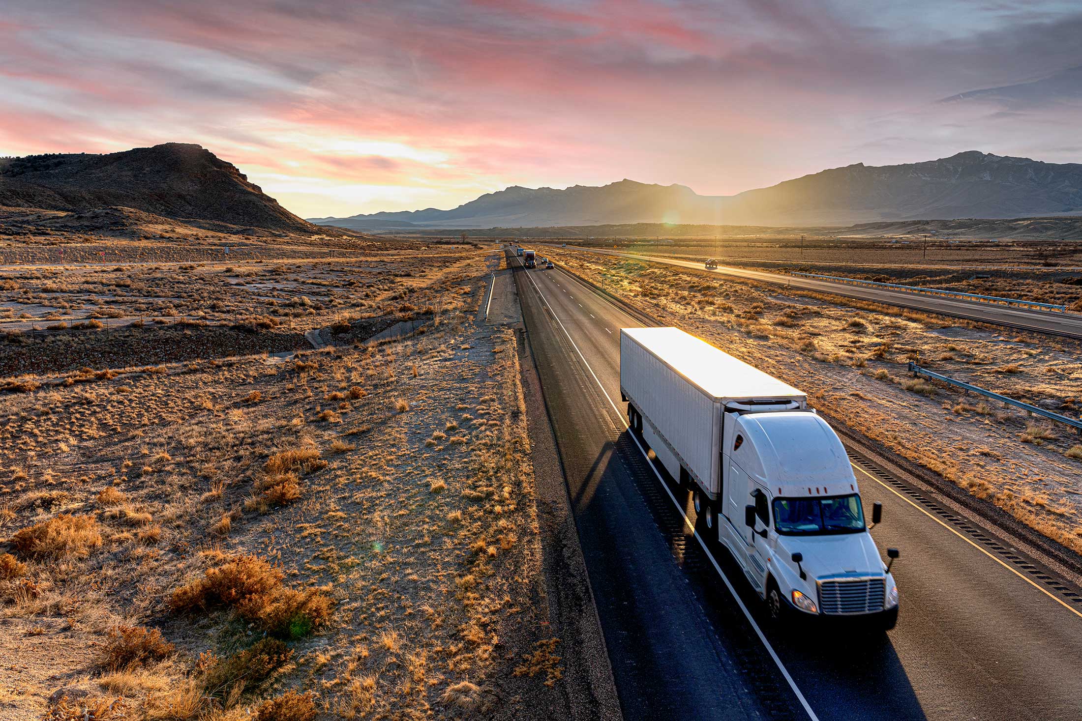 Liberty Moving’s team of out-of-state movers in Birmingham, AL, expertly handling the safe transport of belongings for clients moving to another state.
